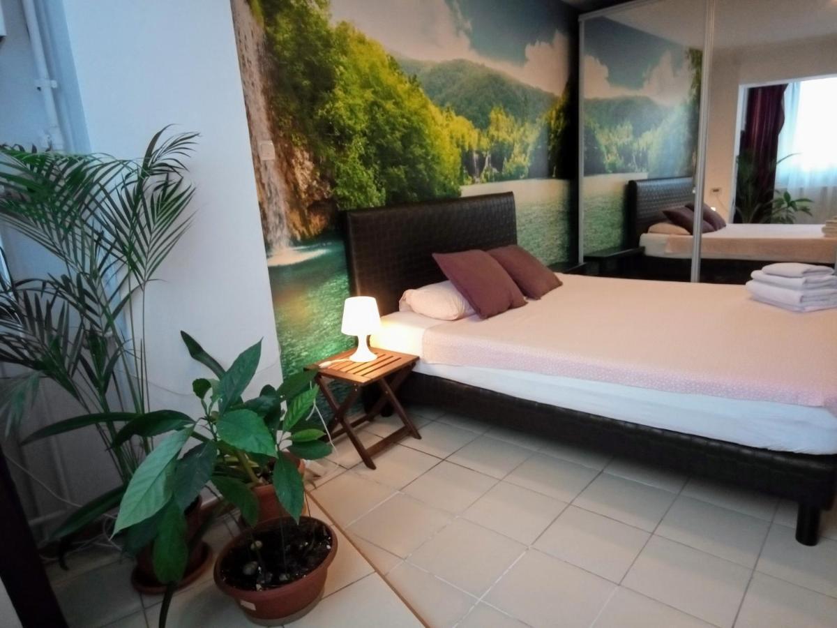 Cozy Downtown Oasis Daire Bükreş Dış mekan fotoğraf